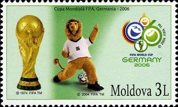The World Cup Trophy. The Official Emblem of the Championships. Official Mascot