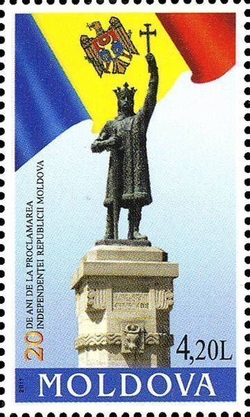 State Flag of the Republic and the Statue of Ștefan cel Mare in Chişinău